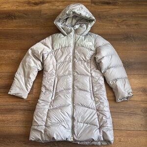 The north face jacket down fill size 10-12 girl
